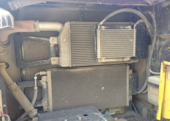 Sumitomo SH200-5 SN: 200A5-2201-YR2010-4955 Hr นำเข้าตรงจากญี่ปุ่น