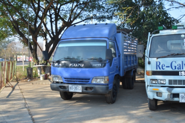 ISUZU NPR 130 hp กระบะดั้ม ยาว 4.30 m รถสวย