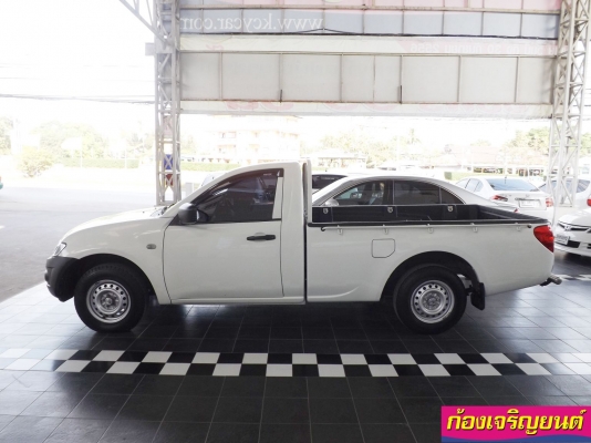 MITSUBISHI TRITONตอนเดียว เบนซิน ติดแก๊ส LPG หัวฉีด ปี 2013
