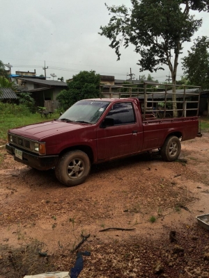 ขาย Nissan Big M ขาย Nissan Big M