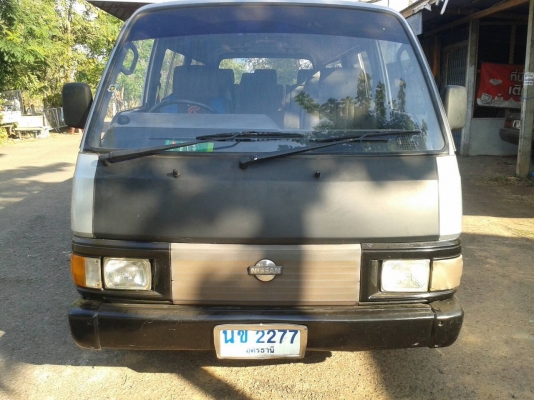 NISSAN 2.7 ฝาดำ ภาษีขาด50 ชุดโอนพร้อม ภายในสวย สภาพดีมาก