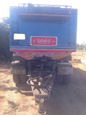 ขายลูกพ่วง 3 เพลาถูกต้อง