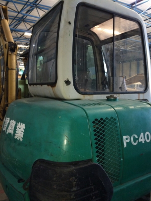 Komatsu PC40-7-23228 สภาพสวย ถึงไทยแล้ว ราคาถูกครับ