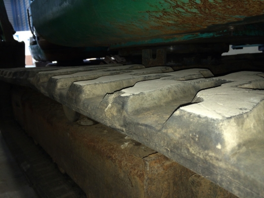 Komatsu PC40-7-23228 สภาพสวย ถึงไทยแล้ว ราคาถูกครับ