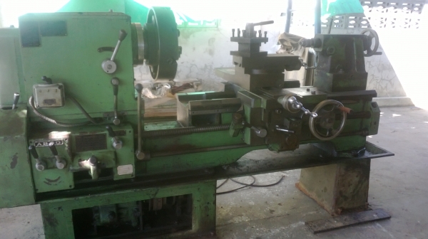 แท่นกลึง 6 ฟุต รุ่นหนัก 2 เพลา เกียร์บล็อก พร้อมใช้งาน สภาพสวย ๆ 98,000 แท่นกลึง 6 ฟุต รุ่นหนัก 2 เพลา เกียร์บล็อก พร้อมใช้งาน สภาพสวย ๆ 98,000