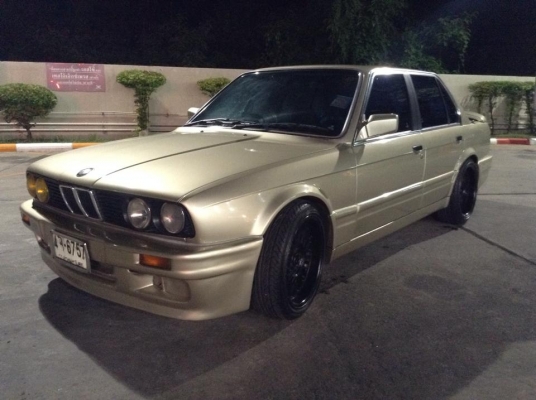 bmw e30 เครื่อง M40 ซันลูฟไฟฟ้า เเอร์เย็นเพลงเพราะ