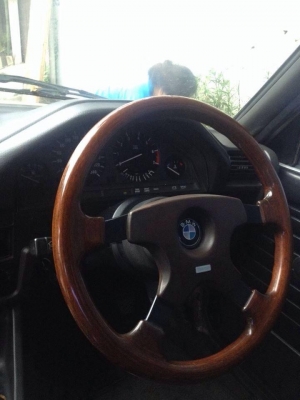 bmw e30 เครื่อง M40 ซันลูฟไฟฟ้า เเอร์เย็นเพลงเพราะ