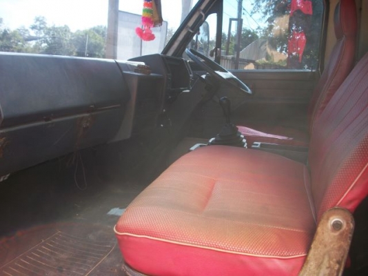 ISUZU NPR115 รถห้างแท้ เครื่องดี ขับดี ครัทซีสวย รถพร้อมใช้งาน