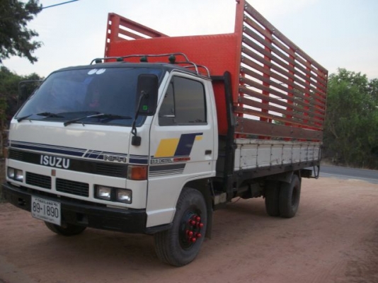 ISUZU NPR115 รถห้างแท้ เครื่องดี ขับดี ครัทซีสวย รถพร้อมใช้งาน