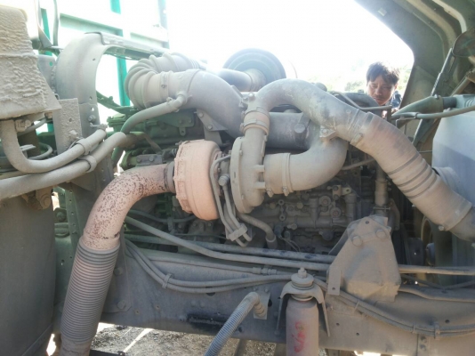 รถบรรทุก ISUZU 10 ล้อใหญ่ 2 เพลา ดั๊มพ์ มีระบบลากลูก ราคา 820,000 บ.