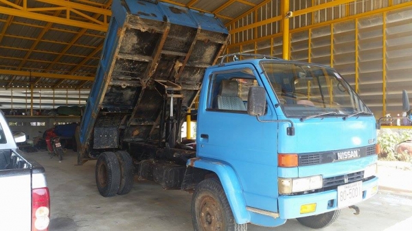 6ล้อดั้มพ์ เครื่องดี กะบะสวย พาวเวอร์ ราคาโดนใจ 6ล้อดั้มพ์ เครื่องดี กะบะสวย พาวเวอร์ ราคาโดนใจ