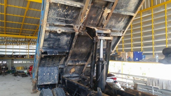 6ล้อดั้มพ์ เครื่องดี กะบะสวย พาวเวอร์ ราคาโดนใจ 6ล้อดั้มพ์ เครื่องดี กะบะสวย พาวเวอร์ ราคาโดนใจ