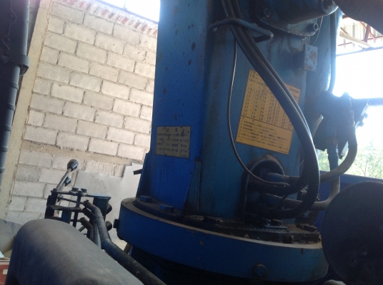 ขายสด  ผ่อน หกล้อติดเครน 175 แรง 6BG1เครนTADANO 2.2 ton