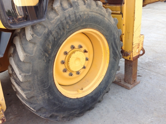 ขาย รถตักหน้าขุดหลังพร้อมใช้ ยี่ห้อ KOMATSU รุ่น WB93R-5 ราคาไม่แพง สนใจโทรสอบถามราคาและรายละเอียดได้ที่เบอร์ 086-4153878 และ 098-8461868 เจี๊ยบค่ะ ขาย รถตักหน้าขุดหลังพร้อมใช้ ยี่ห้อ KOMATSU รุ่น WB93R-5 ราคาไม่แพง สนใจโทรสอบถามราคาและรายละเอียดได้ที่เบอร์ 086-4153878 และ 098-8461868 เจี๊ยบค่ะ