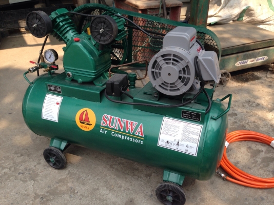 ขายปั้มลม Sunwa พร้อมมอเตอร์ mitsubishi 1HP. 220V ไฟบ้าน สภาพของใหม่ มาพร้อมสายลม ใช้งานมาไม่กี่ชั่วโมง พร้อมใช้งาน