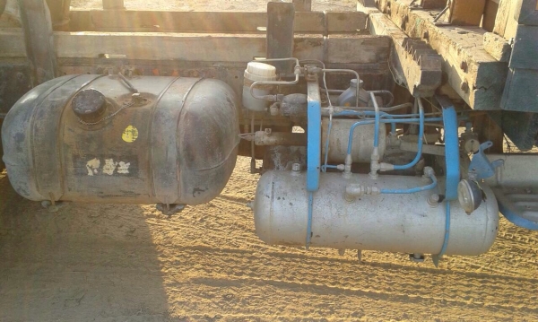 ขายรถบรรทุกสิบล้อหน้ายาวดัมพ์ เครื่อง 6BG-175 แรง 2 เพลา ช่วงล่าง 200 เกียร์ HO สโลด์ F ขายรถบรรทุกสิบล้อหน้ายาวดัมพ์ เครื่อง 6BG-175 แรง 2 เพลา ช่วงล่าง 200 เกียร์ HO สโลด์ F