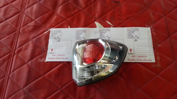 โคมไฟท้าย ฟอจูนเนอร์ ข้างขวา  BMC ของแท้มือสอง