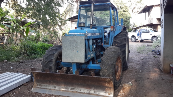 ขายรถไถ 6610 4WD 450000 บาท ขายรถไถ 6610 4WD 450000 บาท