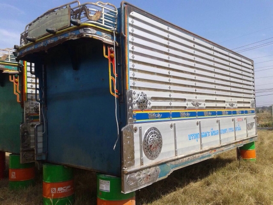 ขายกระบะมิเนียมอู่สหกิจ ความยาว 6 เมตร สูง 2.30 เมตร กว้าง 2.40 เมตร แชสซีกว้าง 85 ซม. ยกลงจาก FL1J พร้อมใช้งานมี 4 ลูก ขายกระบะมิเนียมอู่สหกิจ ความยาว 6 เมตร สูง 2.30 เมตร กว้าง 2.40 เมตร แชสซีกว้าง 85 ซม. ยกลงจาก FL1J พร้อมใช้งานมี 4 ลูก