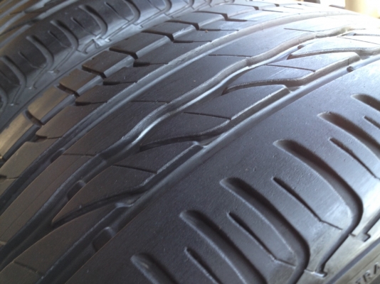 ยางบริดสโตน245 45R17ปี2013Polandสวยๆ ยางบริดสโตน245 45R17ปี2013Polandสวยๆ