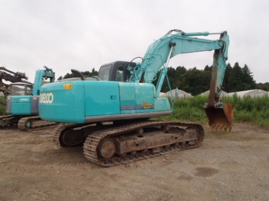 รถขุด Kobelco SK200-6ES #YN10-40374 นำเข้าเองจากญี่ปุ่น สนใจโทร. 080-6565422 (หนิง)