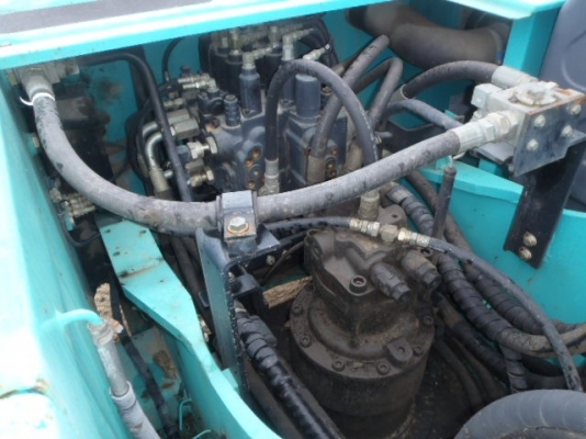 รถขุด Kobelco SK200-6ES #YN10-40374 นำเข้าเองจากญี่ปุ่น สนใจโทร. 080-6565422 (หนิง)