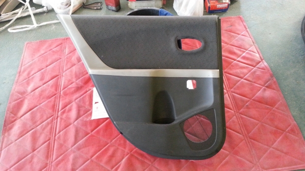 ชุดแผงประตู ยาริส ตัวแรก