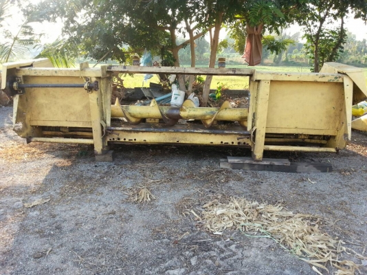 หัวตัดข้าวโพด จอนเดียร์ 5 ร่อง พับได้