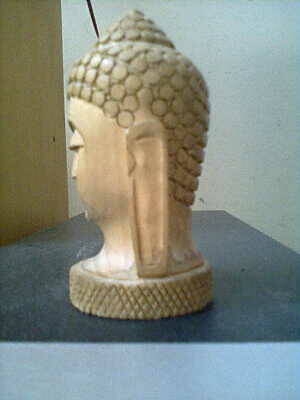 เศรียรไม้สักแกะสลักสวย