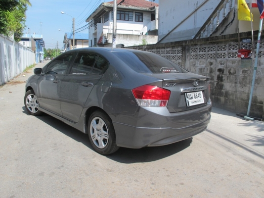 CITY 1.5 ปี 2009 ติด LPG ออกรถ 20,000