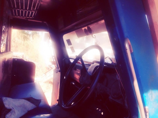 ***ขายแล้วครับขอบคุณ Truck2hand ขาย10ล้อ2เพลา ท้ายลาดขึ้นแบคโฮ100/120/150 ISUZU TX 6BB1-145HP เครื่องเดิม เกียร์เดิม แน่นดี แรงดี เครื่องอึด ทน ไม่จุกจิก เกียร์ดี ไม่หลุด ช่วงล่างเดิมๆ คัสซีดี มีบวมบ้าง ตามอายุ สโลวกลางครบ 2เพลาเดิม(เพลาก่าย) หางสภาพโอเค ***ขายแล้วครับขอบคุณ Truck2hand ขาย10ล้อ2เพลา ท้ายลาดขึ้นแบคโฮ100/120/150 ISUZU TX 6BB1-145HP เครื่องเดิม เกียร์เดิม แน่นดี แรงดี เครื่องอึด ทน ไม่จุกจิก เกียร์ดี ไม่หลุด ช่วงล่างเดิมๆ คัสซีดี มีบวมบ้าง ตามอายุ สโลวกลางครบ 2เพลาเดิม(เพลาก่าย) หางสภาพโอเค