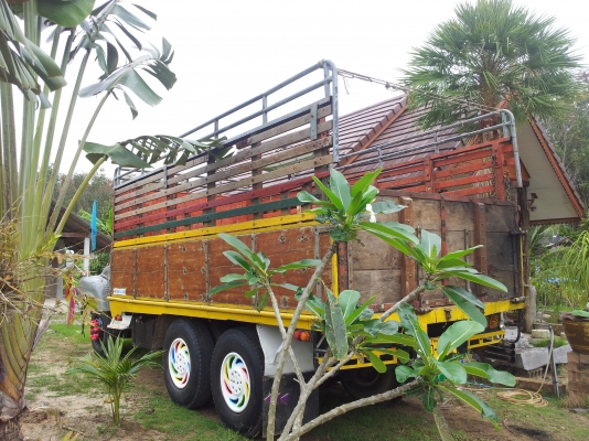 ขายสิบล้อหน้ายาวเพลาเดียวช่วงล่างใหญ่รถสวยมากเลยครับพร้อมใช้พร้อมโอน