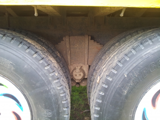 ขายสิบล้อหน้ายาวเพลาเดียวช่วงล่างใหญ่รถสวยมากเลยครับพร้อมใช้พร้อมโอน