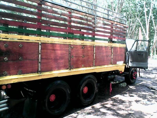 ขายสิบล้อหน้ายาวเพลาเดียวช่วงล่างใหญ่รถสวยมากเลยครับพร้อมใช้พร้อมโอน