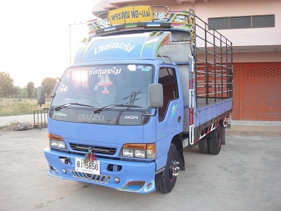 รับมัดจำแล้วครับ...ขาย ISUZU NQR  รถห้างแท้ จดปี47