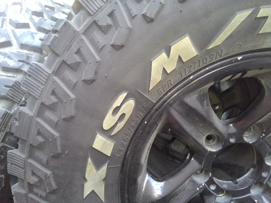 ขายmaxxis mt 764ปี12 พร้อมแม็กเล็บเหยี่ยว
