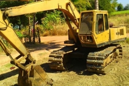 MITSUBISHI MS110-5 Excavator รถบอดีสวยพร้อมทำงานได้เลยครับ เครื่องยนต์ 6D15 แห้งดีไม่มีเยิ้มปั๊มเดิมทำงานได้เร็วดี ภายในเก๋งสะอาด ภายนอกสวยบูมอาร์มไม่ปะไม่ดาม ช่วงล่างใบแทรกตีนตะขาบสภาพดี 60\% พร้อมทำงาน เอกสารสัญญาซื้อขาย ราคาต่อรองได้ครับ