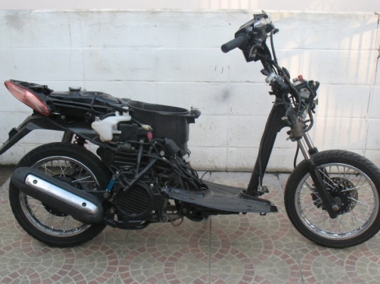 ขายฮอนด้าคลิกราคา 6500พร้อมทะเบียน