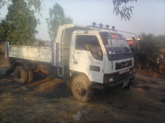 หกล้อดั้ม มิตรซู แคนเตอร์ 115แรง สภาพพร้อมใช้งาน ทะเบียนพร้อมใช้