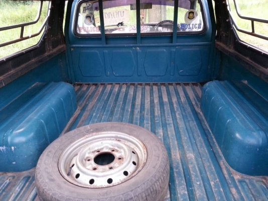 ขายครับมาสด้ารุ่นน้องโบเครื่งเดิมแคชชีงามๆแอร์หนาวทะเบียนขาด48เอกสารพร้อมโอน