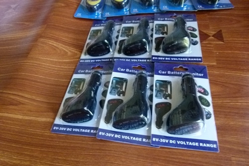 ที่วัดไฟแบตเตอรี่  สำหรับรถ