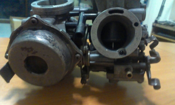 ขาย  คาร์บูเรเตอร์ ชาโดว์ 1100  1996 ACE