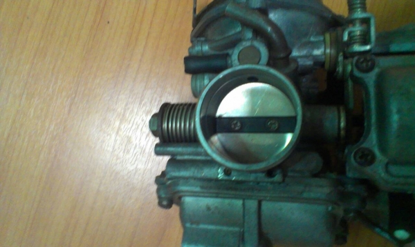 ขาย  คาร์บูเรเตอร์ ชาโดว์ 1100  1996 ACE