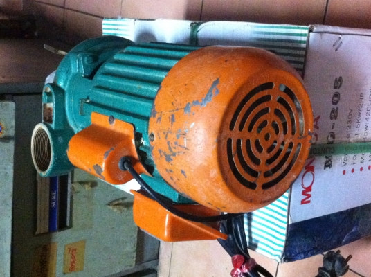 ปั็มน้ำหอยโข้งใบพัดแรงเหวี่ยง  ขนาด 2 นิ้ว 2แรงม้า ใช้งานมาน้อยพร้อม