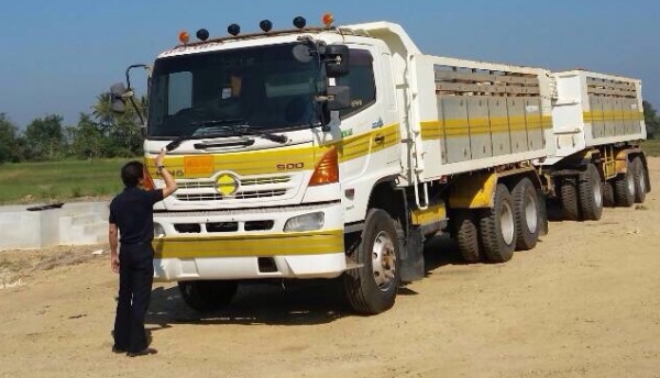 ขายรถพ่วง HINO S500 เครื่อง 344 แรง ปี 53 กระบะดัมพ์มิเนียมอู่เอสที ลูก 3 เพลาแท้ ยางใหม่ เครื่องดี ทะเบียนพร้อม