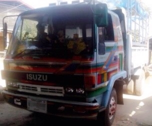 ISUZU ROCKY 175 HP 6BG1 หกล้อดั๊มพ์ หัวเก๋งแล็ปลายอย่างสวยภายในเก๋งคอนโซลสวย แอร์ พวงมาลัยเพาเวอร์ ระบบเบรคทริ๊ปฟี้ครบ เครื่องแรงดีไม่เยิ้ม ช่วงล่างคัชซีสวยตลอดทั้งเส้น ยาง 8.25 ขอบ 16 สภาพดี 70\% พร้อมใช้งาน เอกสารทะเบียนครบพร้อม ราคาต่อรองได้ครับ ISUZU ROCKY 175 HP 6BG1 หกล้อดั๊มพ์ หัวเก๋งแล็ปลายอย่างสวยภายในเก๋งคอนโซลสวย แอร์ พวงมาลัยเพาเวอร์ ระบบเบรคทริ๊ปฟี้ครบ เครื่องแรงดีไม่เยิ้ม ช่วงล่างคัชซีสวยตลอดทั้งเส้น ยาง 8.25 ขอบ 16 สภาพดี 70\% พร้อมใช้งาน เอกสารทะเบียนครบพร้อม ราคาต่อรองได้ครับ