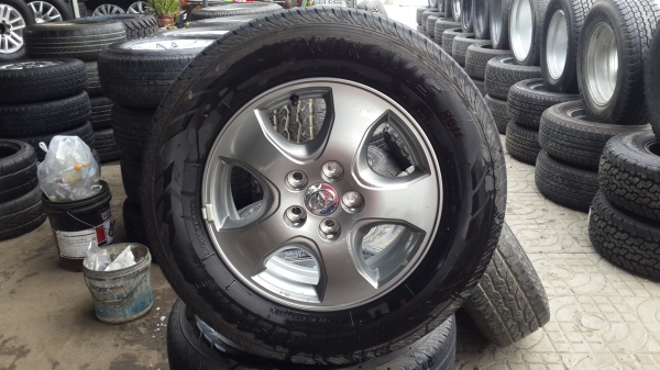 วีโก้ขอบ16 พร้อมยาง215 65 16 ปี13