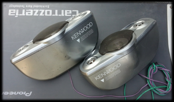 ลำโพงกล่อง Kenwood KSC-01X แบบ 3 ทาง สวยๆ เสียงดี ลำโพงกล่อง Kenwood KSC-01X แบบ 3 ทาง สวยๆ เสียงดี