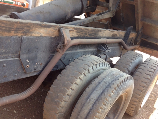 ขาย10ล้อดั้มราคาอีแต๋น