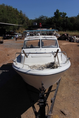 ขายเรือญี่ปุ่น ขนาด 22 ฟุต พร้อมเครื่อง MERCURY 135 แรง